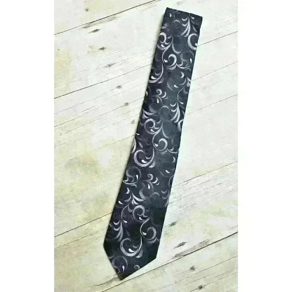 NWT ALFANI Mens BLACK WHITE GRAY Silver SILK Necktie Standard Length Tie